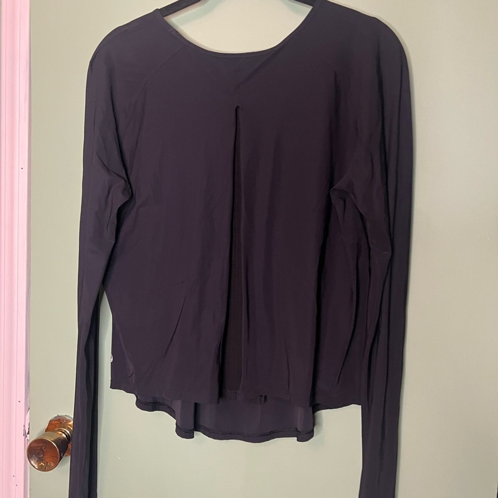 Lululemon long sleeve top